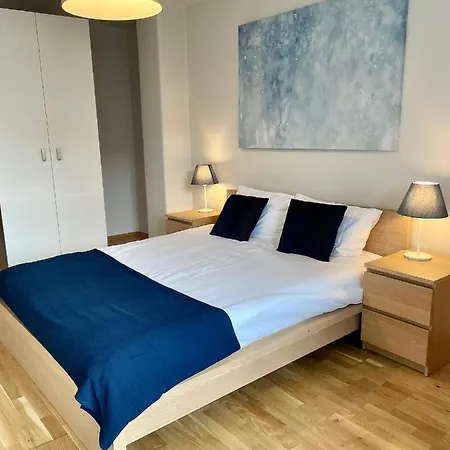 Boutique - Old Town 120m2 - Private Underground Parking - Daire *