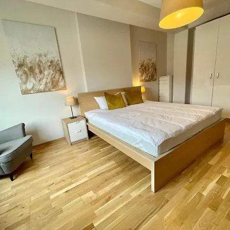 דירה Boutique - Old Town 120m2 - Private Underground Parking - ורוצלב